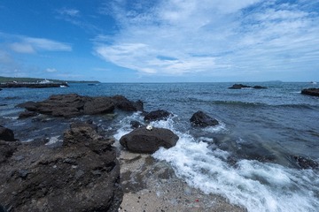 F5A35458-BEBD-4AD0-9FB9-EC8D7208432C/L0/001