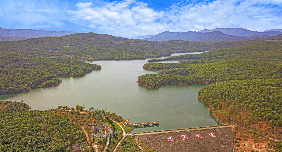 昔木美景让人着迷云南景谷昔木水库