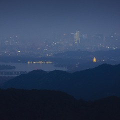 云山雾罩