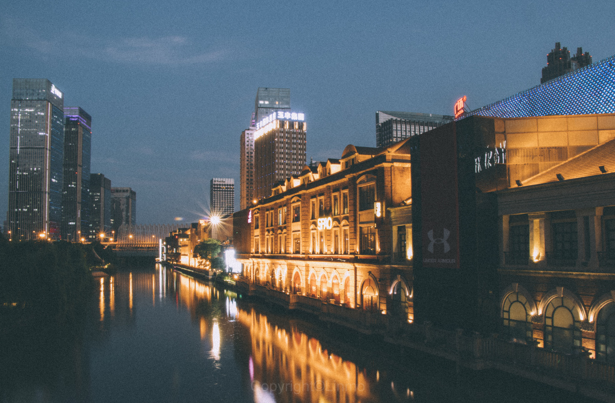 汉街- 林沫 - 图虫网 - 最好的摄影师都在这