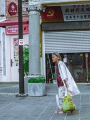 81F13607-E266-425E-8D9B-3971395B3174/L0/001