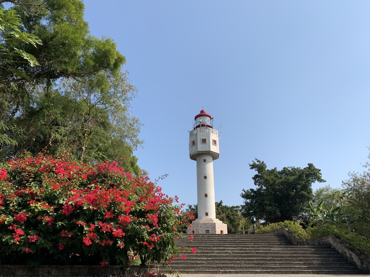涠洲岛火山国家地质公园的灯塔(摄于:广西)