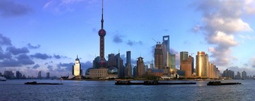 外滩（手机拍摄接片）