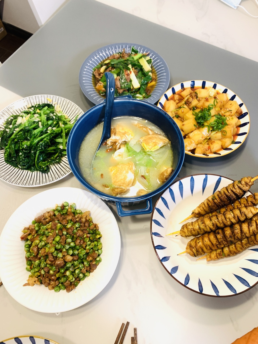 简简单单的中午饭