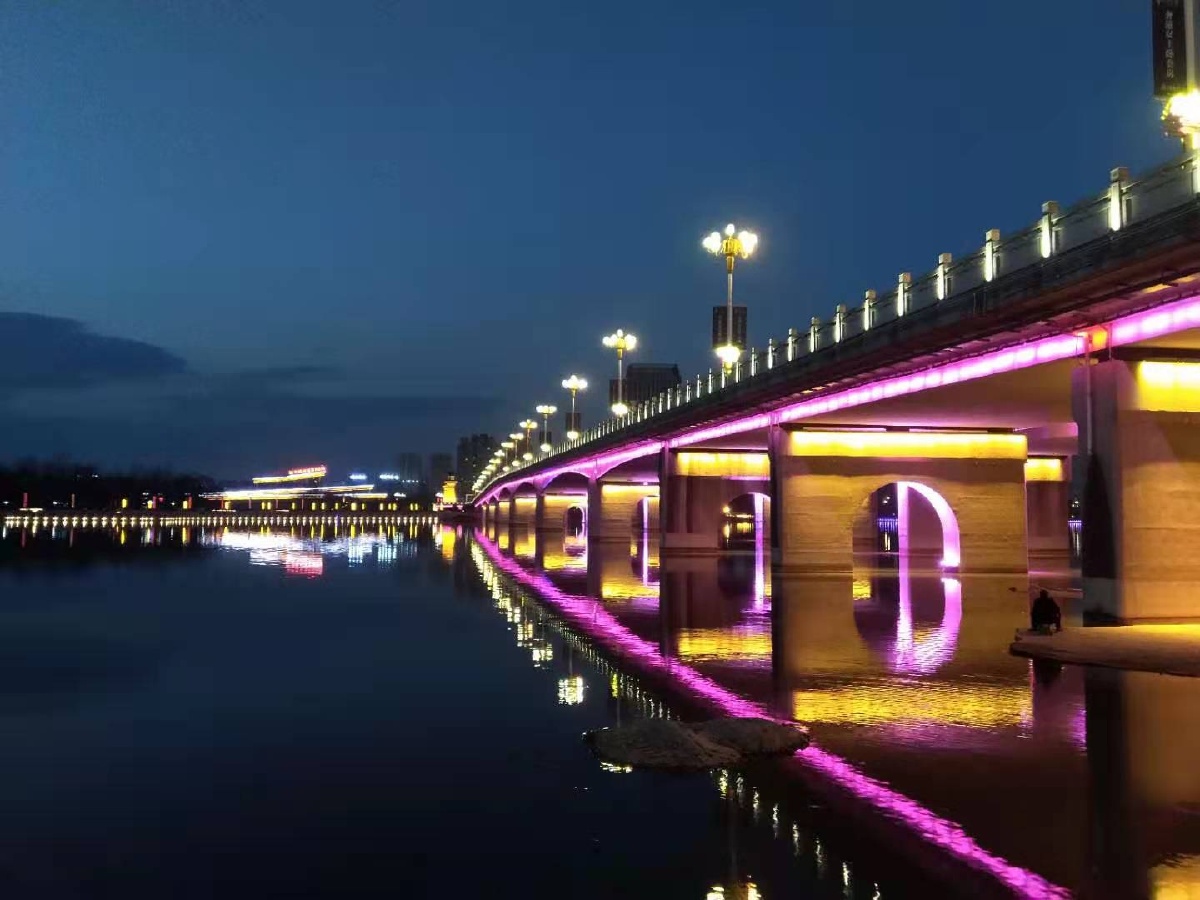 最美汉中大桥夜色夜不醉人人自醉