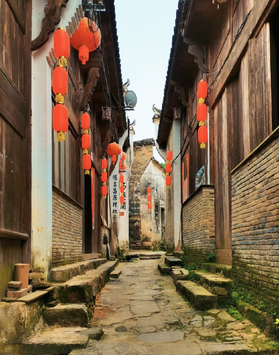 浮梁东埠之水上灯光秀