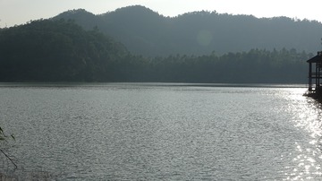 7DA124D1-87B0-438E-98E4-53456E0BC0CC/L0/001