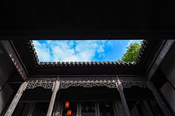 B8B7814F-BD54-4FD9-9C03-3CA90F304B7B/L0/001