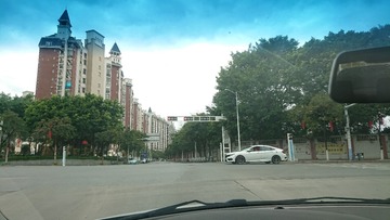 984471