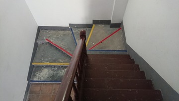 994683