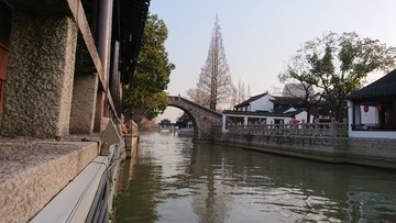954431