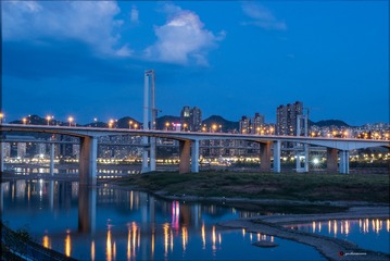 B3238C11-C0F5-48B6-86E6-66A2A9835F82/L0/001