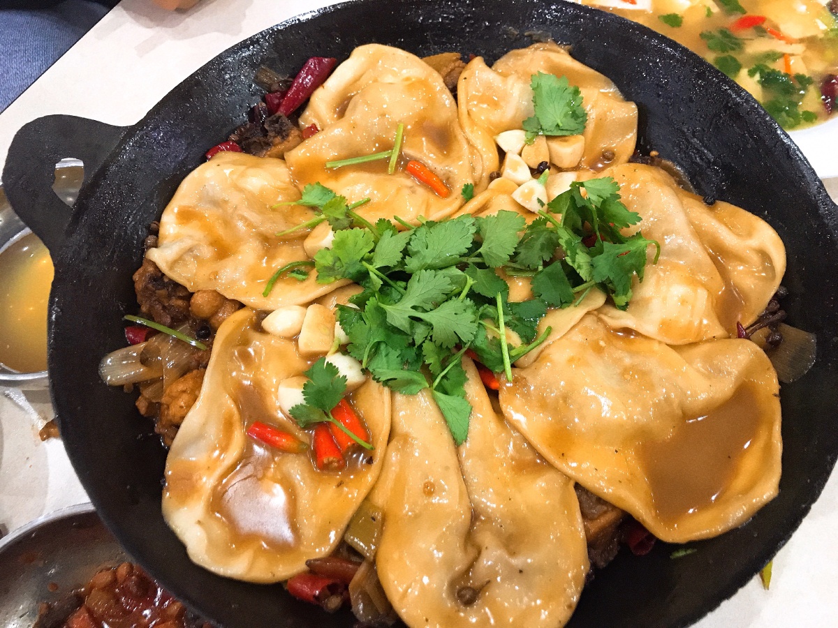 纯正的徐州地锅鸡