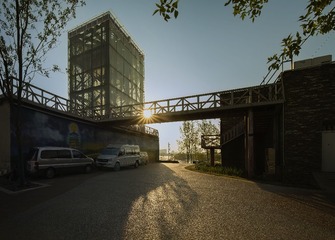 783518