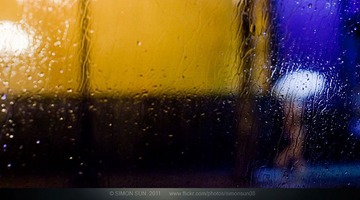 雨中曲