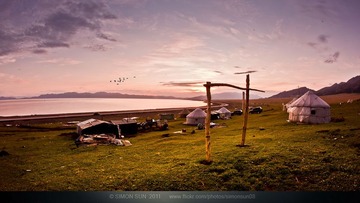 赛里木湖早晨