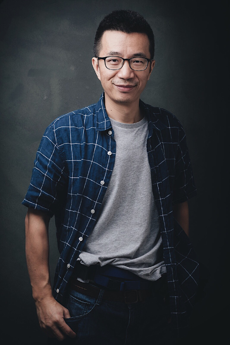 团体证件照拍摄新趋势：记录美好时光的艺术