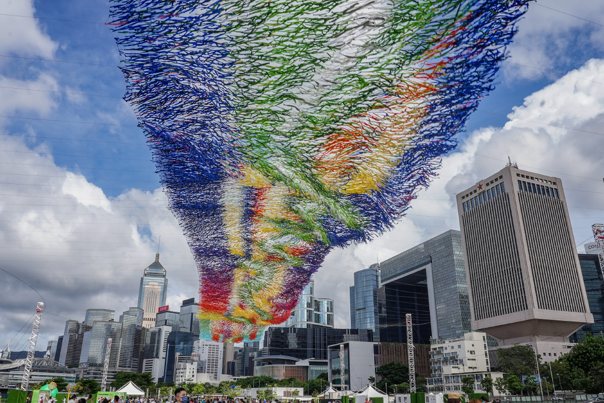 维港的人造彩虹