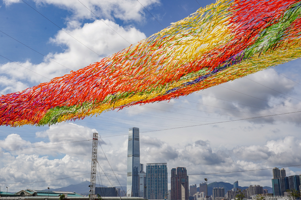 维港的人造彩虹