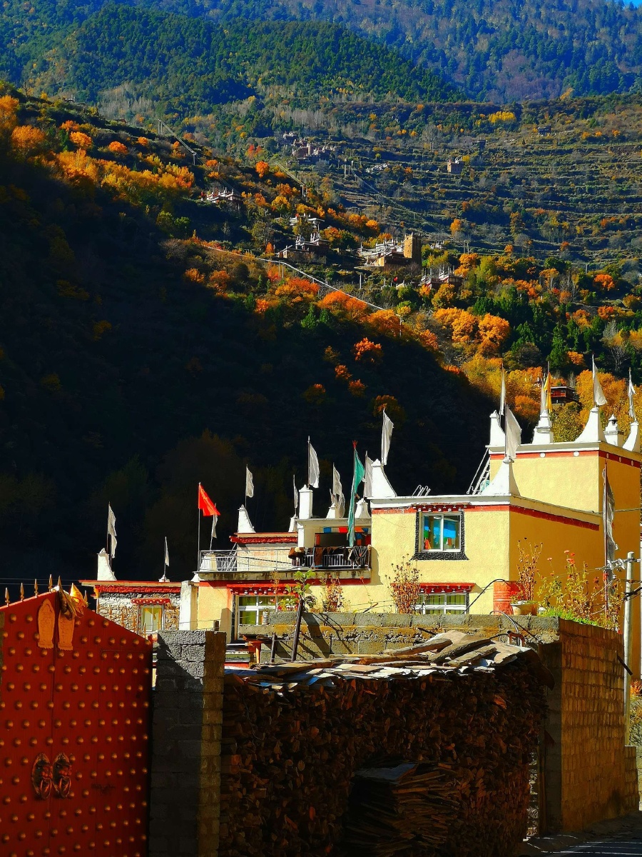 嘉绒藏族的民居