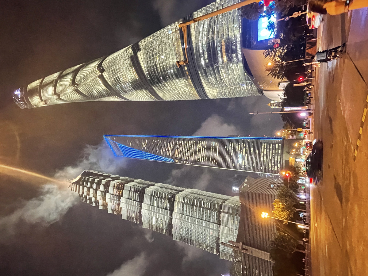 上海陆家嘴手机拍摄原图