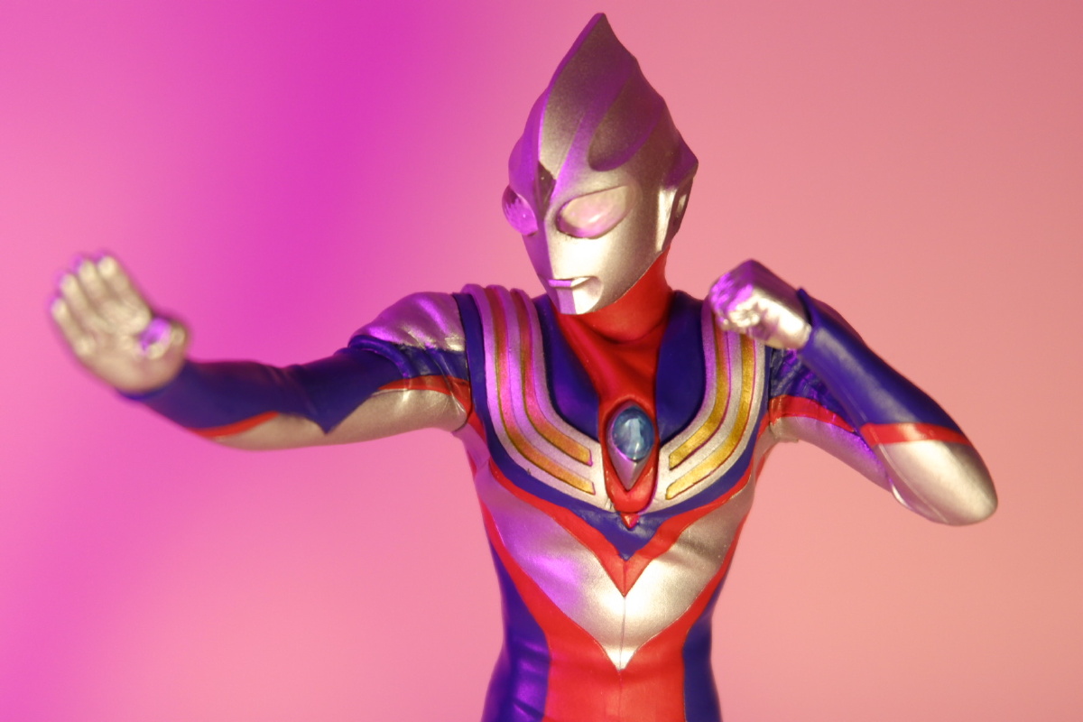 迪迦奥特曼小时候也变成光的小朋友进来点个赞