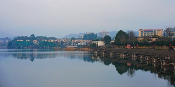 5D52DF03-5AB8-44C7-B7C6-DE71AA5C5857/L0/001