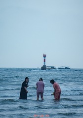 24007