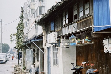 DA036E88-ABD0-4E85-AC8E-C50A915921A1/L0/001