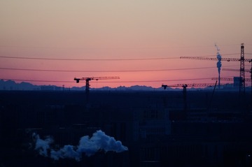 5F9E8BF5-85E7-497C-B686-81EDA6AB583B/L0/001
