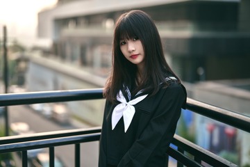 75740