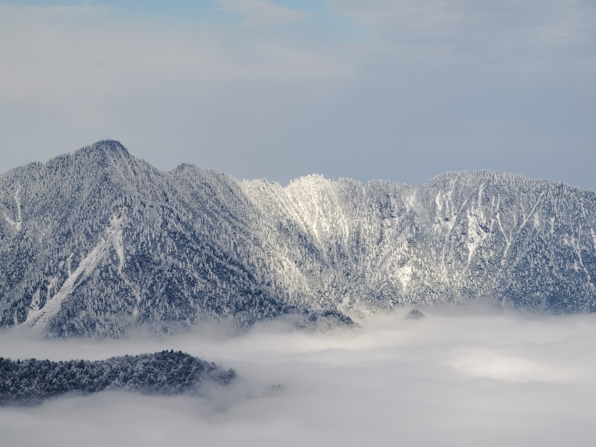 窗含西岭千秋雪,门泊东吴万里船 - 醒着做梦三水 - 图虫