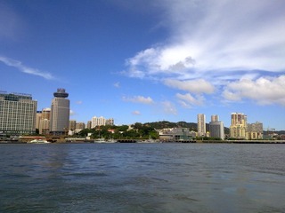 对岸