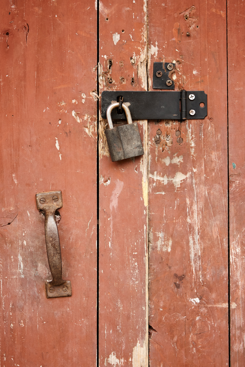 很喜欢拍摄门锁