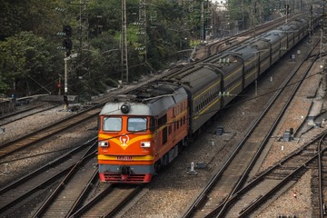 900261