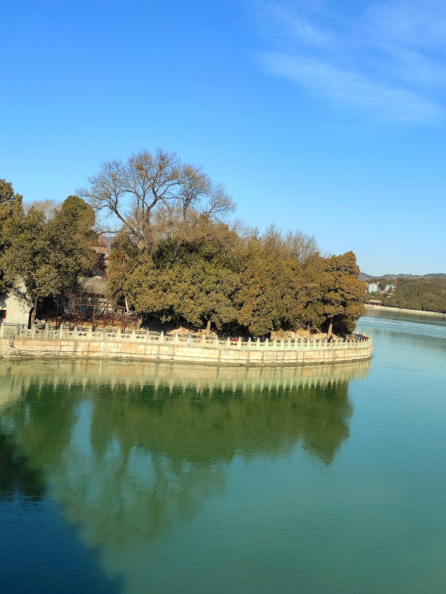 南湖岛,十七孔桥