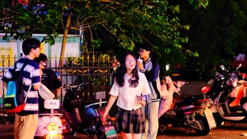 3AF98102-B44A-4D72-9B18-F73180E78275/L0/001