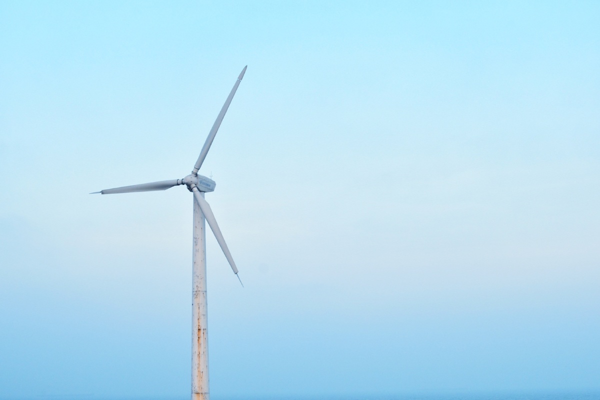 揭阳惠来靖海海滨浴场海边风车