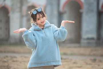 750245