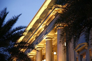 One night in Singapore