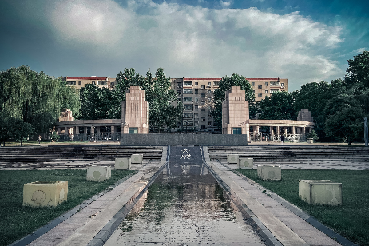 山东大学中心校区证件照03