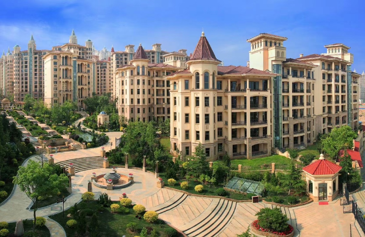 大连的小平岛海悦山