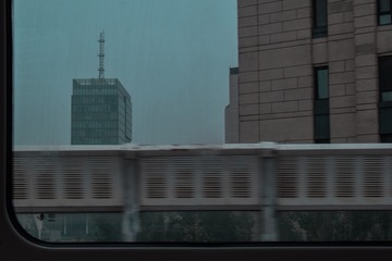 100026
