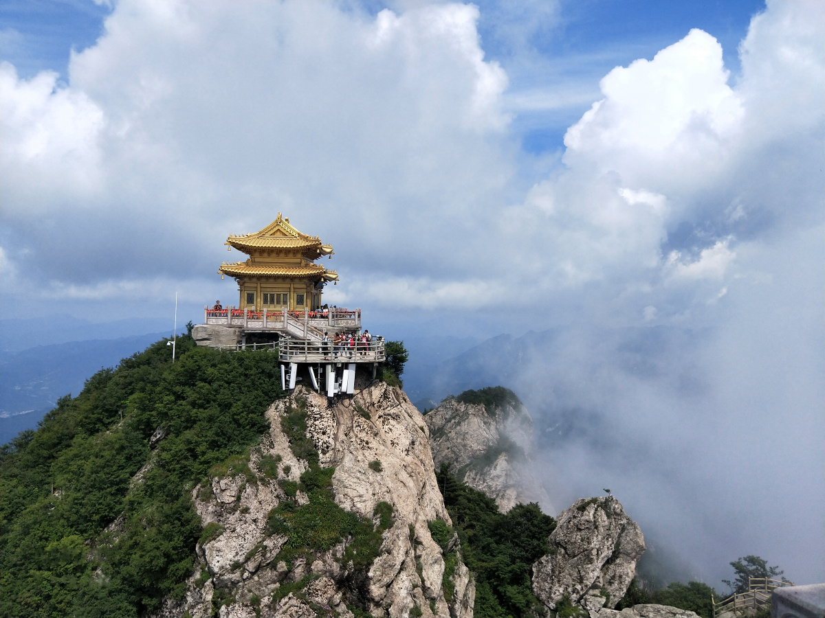 金顶洛阳老君山