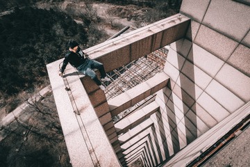 180332