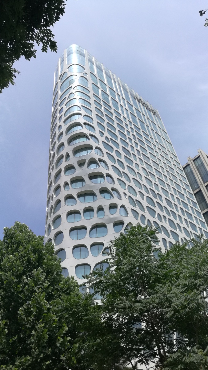 时尚外观毗邻三环