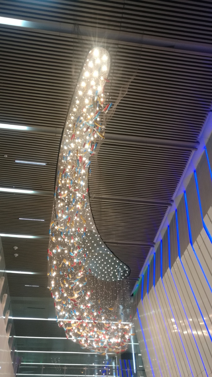 流光溢彩地铁站建筑装饰之七号线花庄站