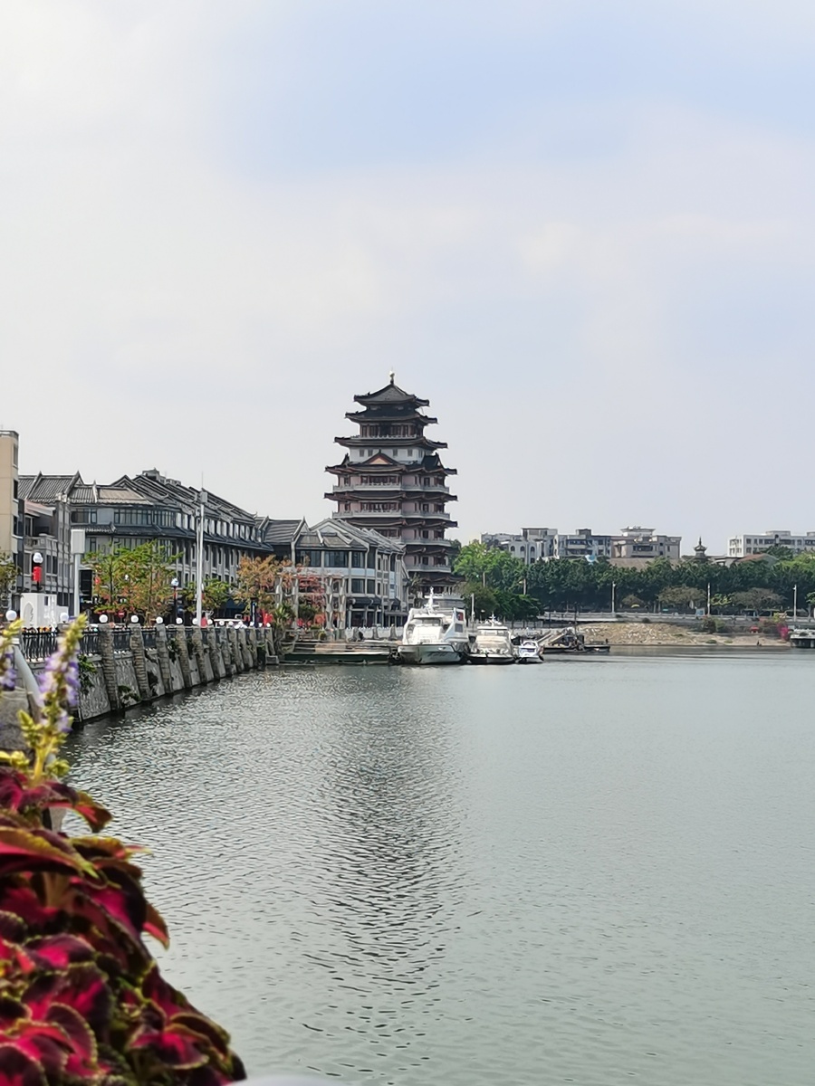 江岸惠州水东街