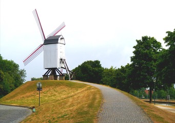 765549