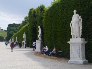 168852